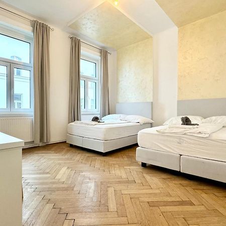 Luxury Apartment At Famous Vienna Kutschkermarkt Экстерьер фото